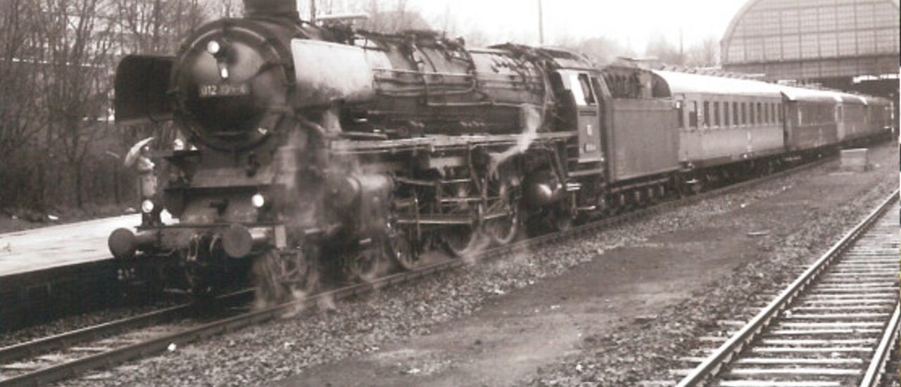 Sonderzug-Beförderungen durch Dampflok 01 1104 zu DB-Zeiten